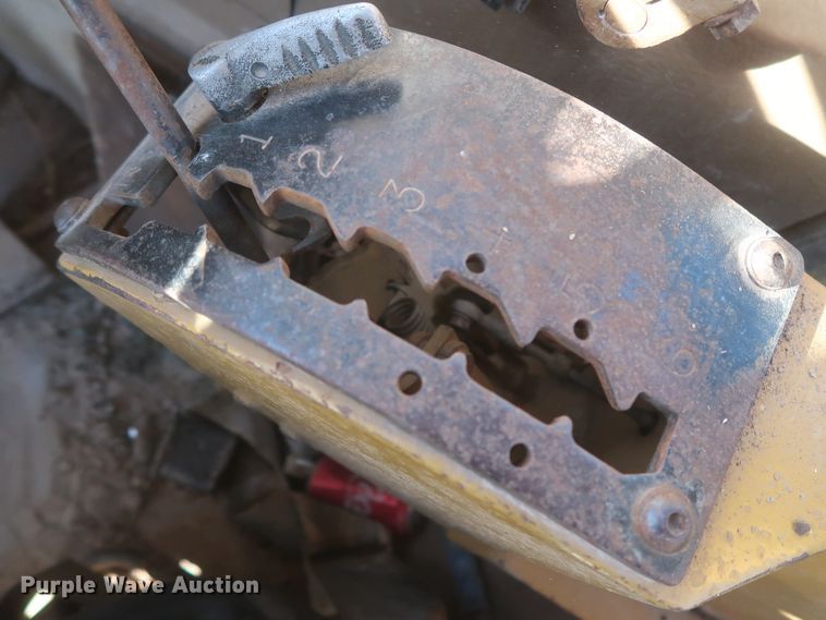 image for item DJ1820 1983 Caterpillar 615  elevating scraper