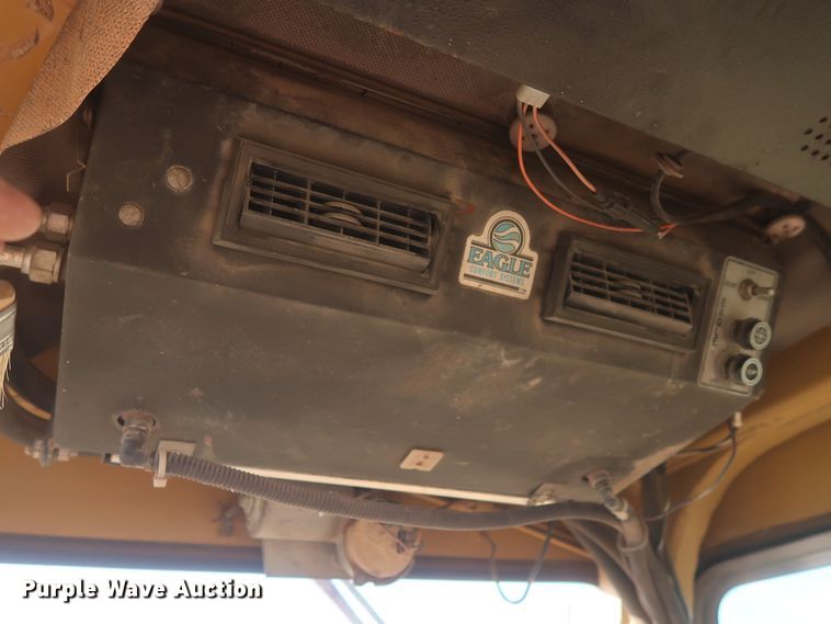 image for item DJ1820 1983 Caterpillar 615  elevating scraper