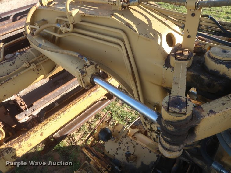 image for item DJ1820 1983 Caterpillar 615  elevating scraper