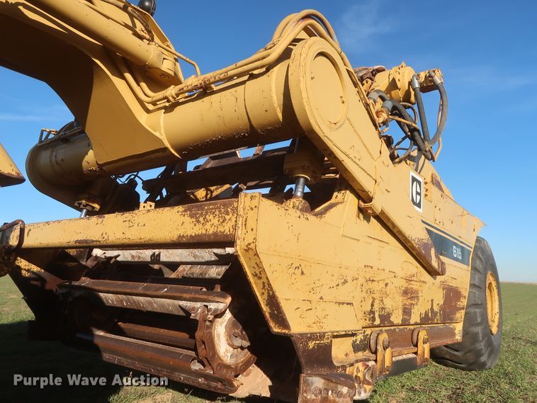 image for item DJ1820 1983 Caterpillar 615  elevating scraper