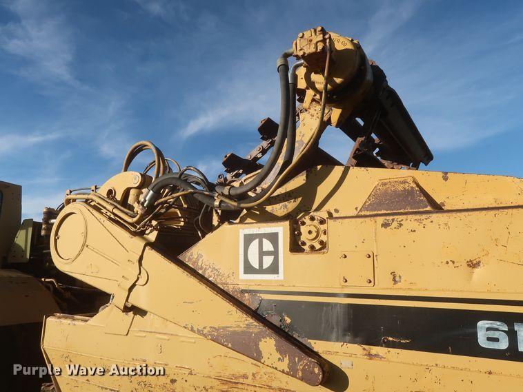 image for item DJ1820 1983 Caterpillar 615  elevating scraper