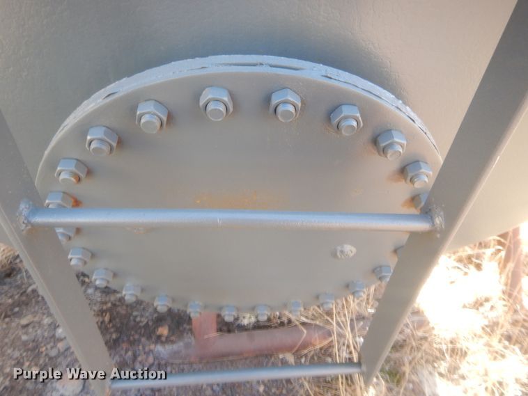 image for item DJ2137 Tank