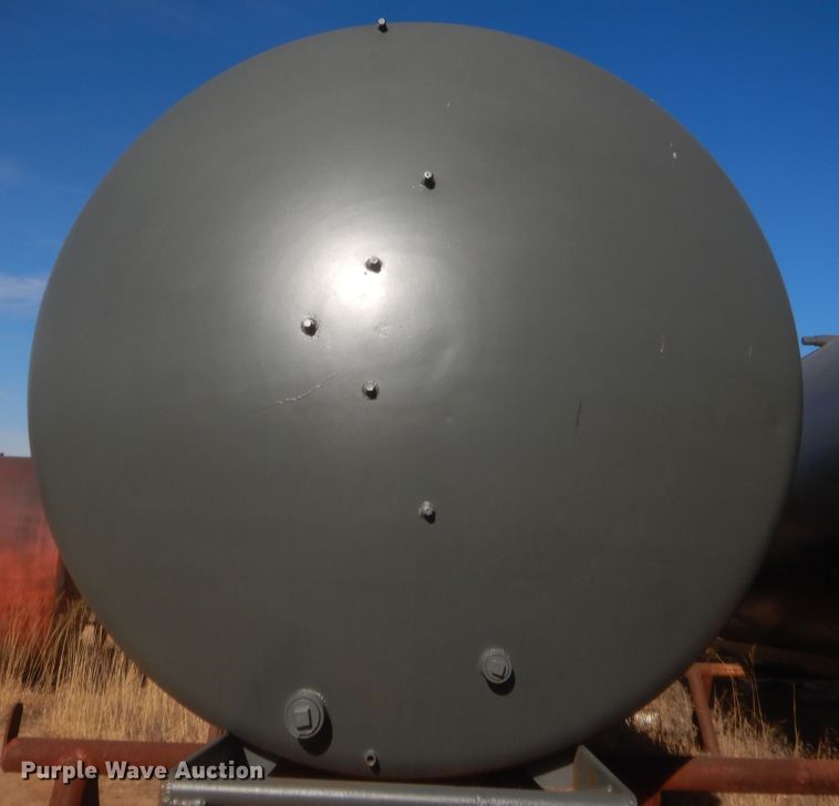 image for item DJ2137 Tank