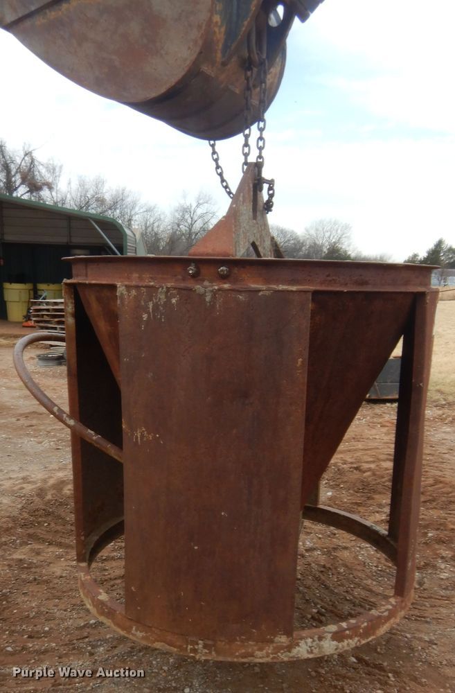 image for item DJ2140 Gar Bro 423G concrete bucket