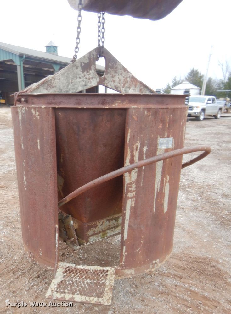 image for item DJ2140 Gar Bro 423G concrete bucket