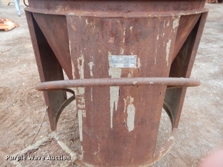 image for item DJ2140 Gar Bro 423G concrete bucket