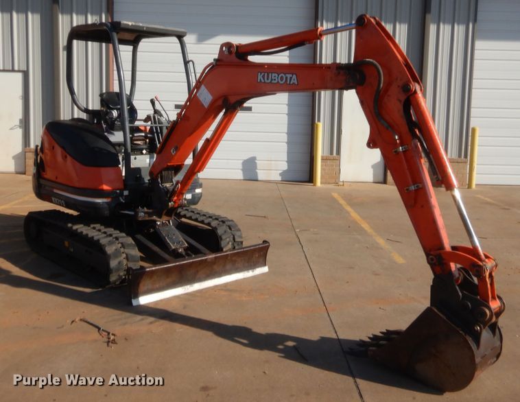 image for item DJ2150 Kubota KX71-3  mini excavator