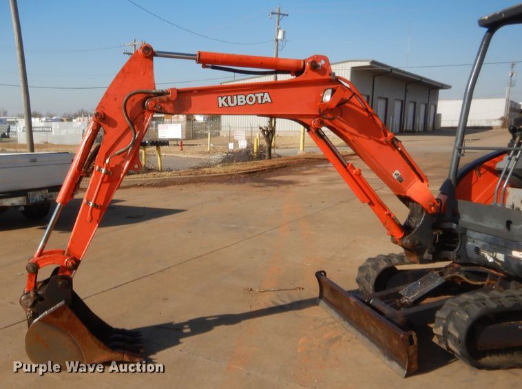 image for item DJ2150 Kubota KX71-3  mini excavator
