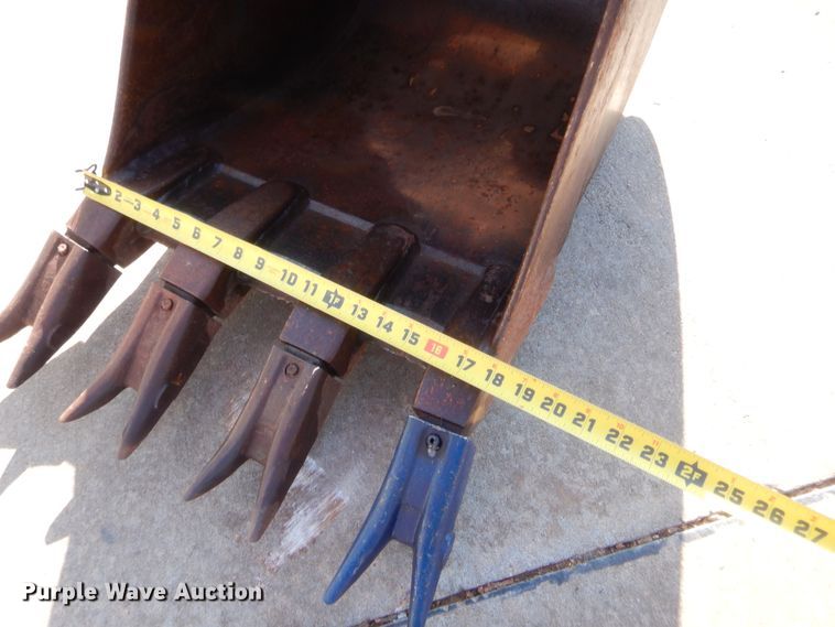 image for item DJ2150 Kubota KX71-3  mini excavator