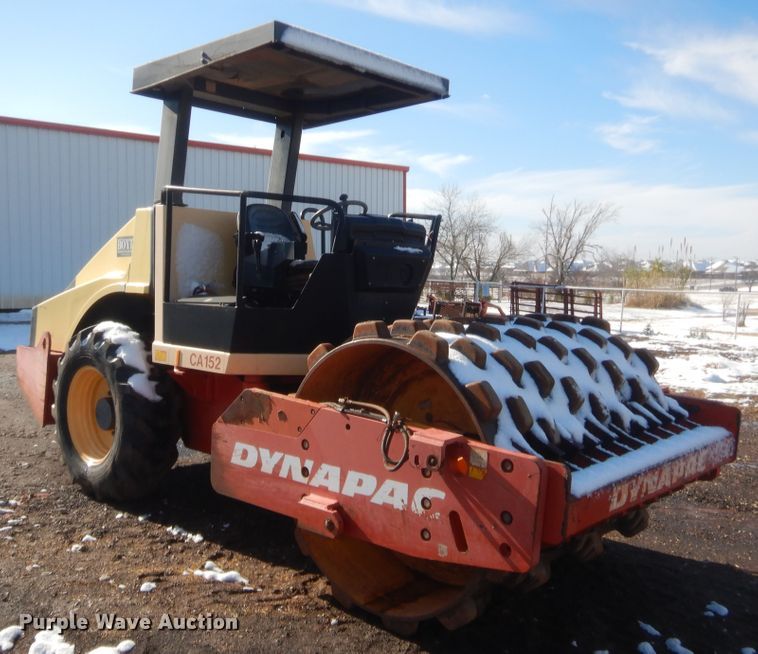 image for item DJ2151 Dynapac CA152PD  vibratory single drum roller