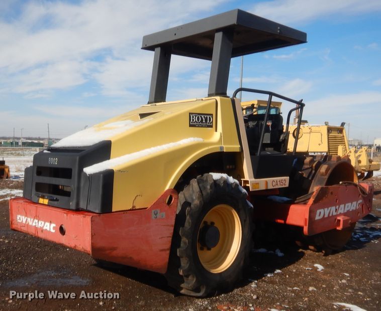 image for item DJ2151 Dynapac CA152PD  vibratory single drum roller