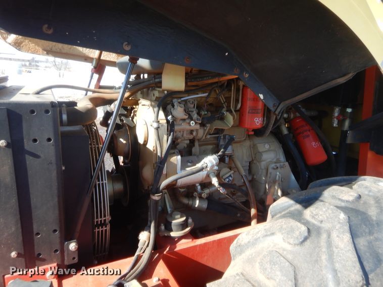 image for item DJ2151 Dynapac CA152PD  vibratory single drum roller