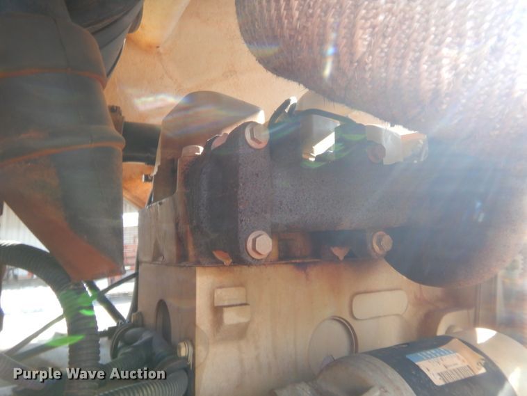 image for item DJ2151 Dynapac CA152PD  vibratory single drum roller