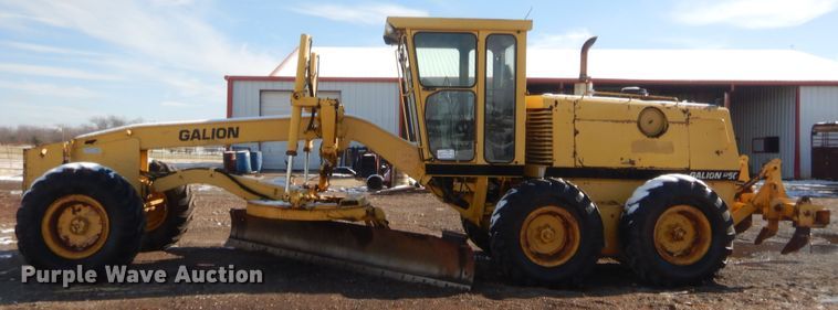 image for item DJ2152 1998 Galion 850B  motor grader