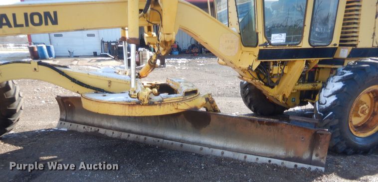 image for item DJ2152 1998 Galion 850B  motor grader