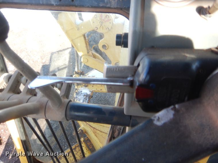 image for item DJ2152 1998 Galion 850B  motor grader