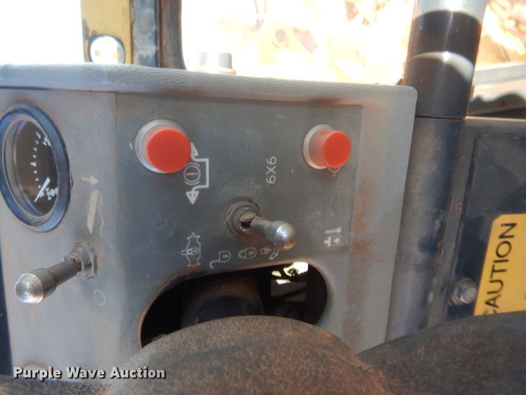 image for item DJ2152 1998 Galion 850B  motor grader