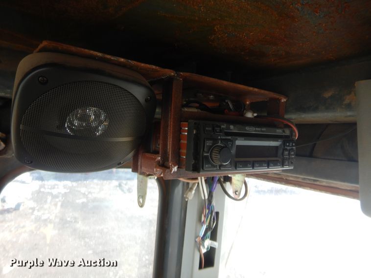 image for item DJ2152 1998 Galion 850B  motor grader