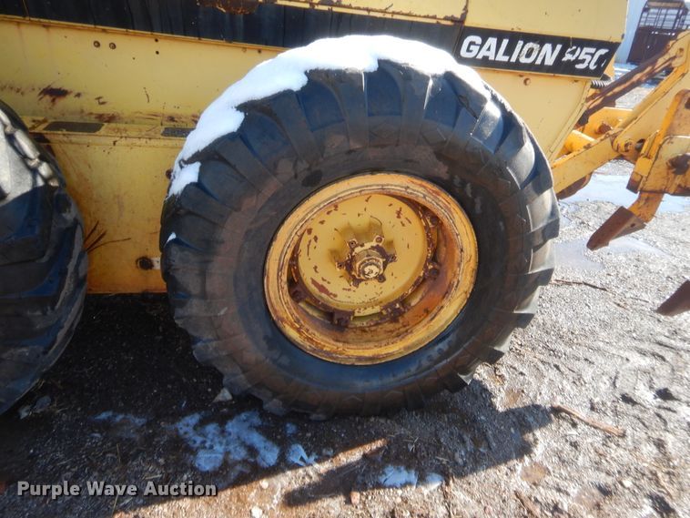 image for item DJ2152 1998 Galion 850B  motor grader