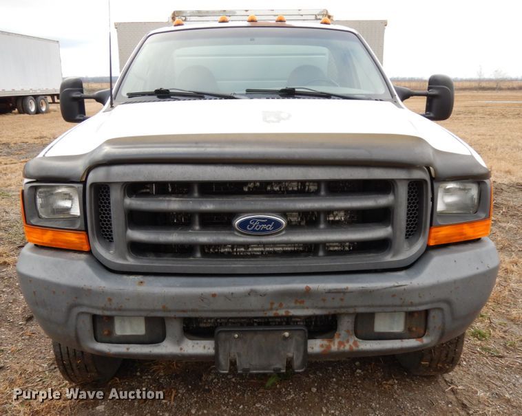 image for item DJ5805 1999 Ford F450 Super Duty XL  utility truck