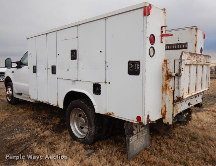 image for item DJ5805 1999 Ford F450 Super Duty XL  utility truck