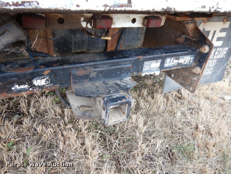 image for item DJ5805 1999 Ford F450 Super Duty XL  utility truck