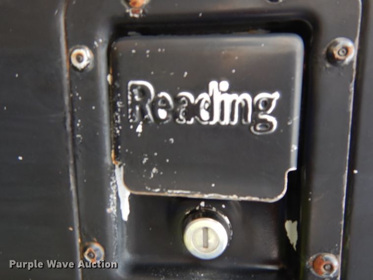 image for item DJ5805 1999 Ford F450 Super Duty XL  utility truck