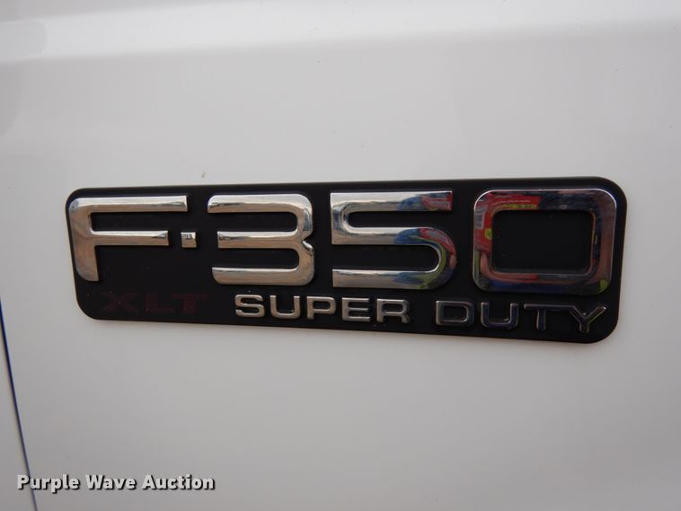 image for item DJ5805 1999 Ford F450 Super Duty XL  utility truck