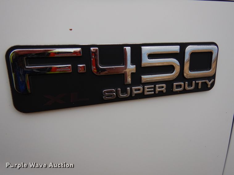 image for item DJ5805 1999 Ford F450 Super Duty XL  utility truck