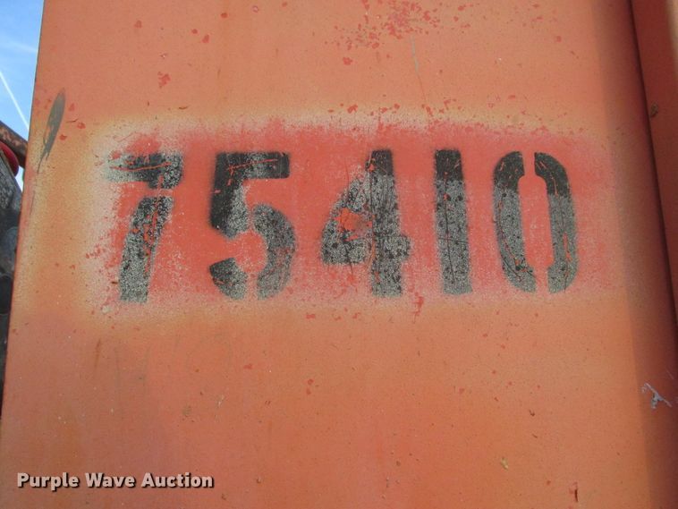 image for item DJ5829 2000 JLG 2032E2  scissor lift