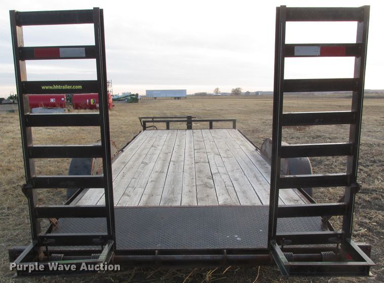 image for item DJ5830 2013 H&H UF202 utility trailer