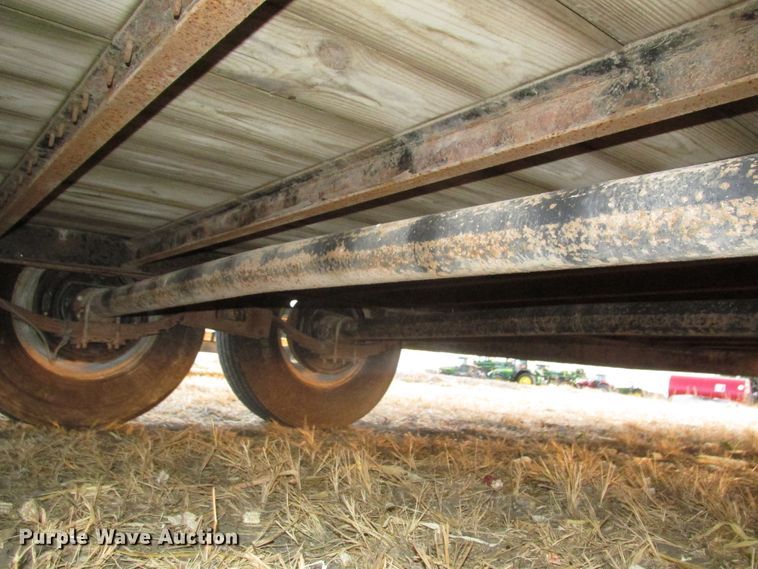 image for item DJ5830 2013 H&H UF202 utility trailer