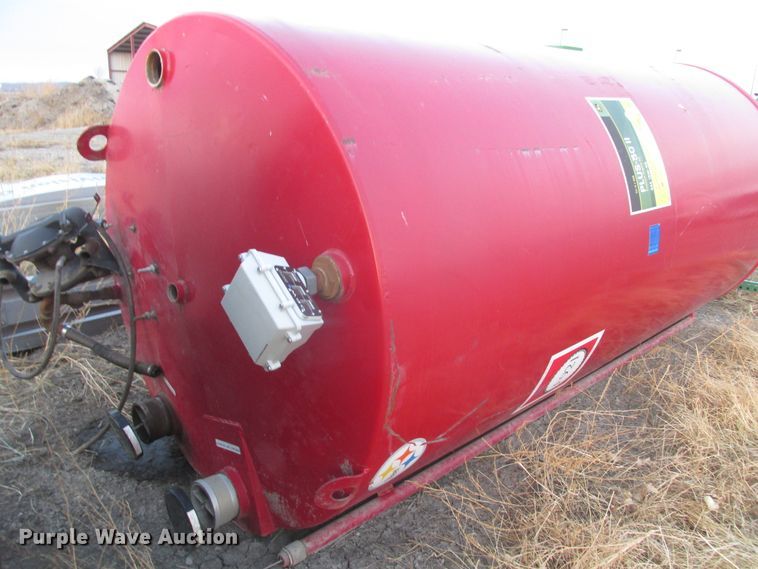 image for item DJ5831 (2) fuel tanks