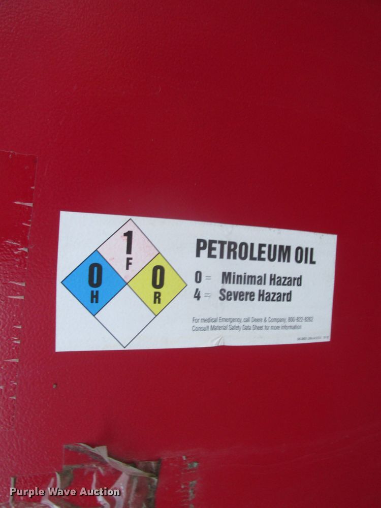 image for item DJ5831 (2) fuel tanks