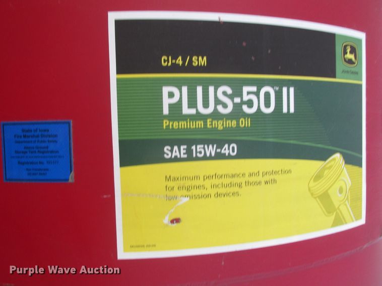 image for item DJ5831 (2) fuel tanks