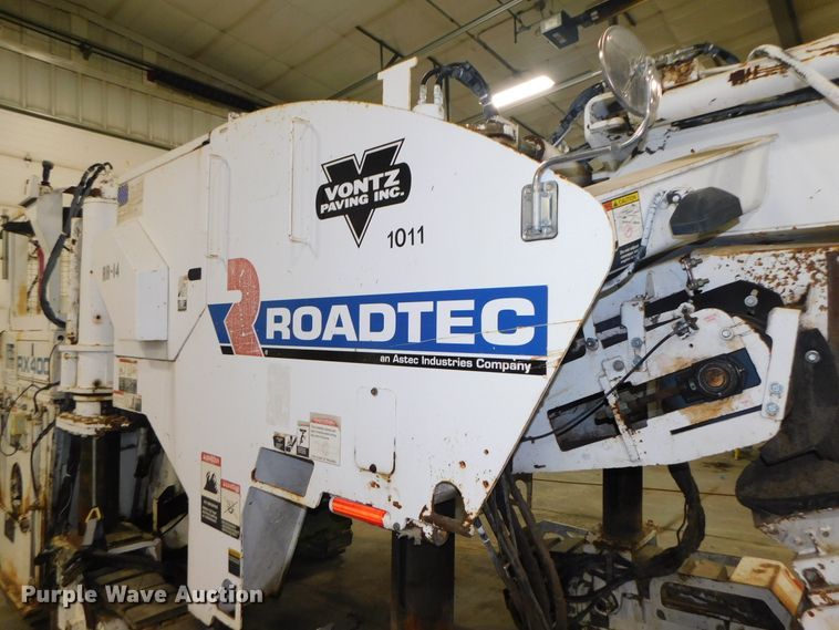 image for item DJ5840 Roadtec RX400 milling machine