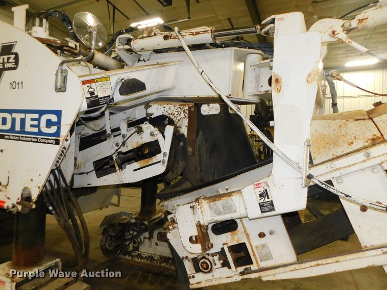 image for item DJ5840 Roadtec RX400 milling machine