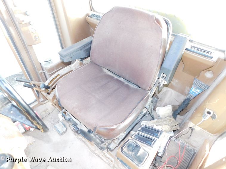 image for item DJ5848 1995 Caterpillar 140G VHP  motor grader