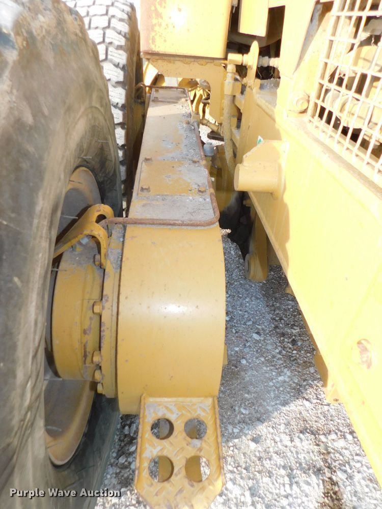 image for item DJ5848 1995 Caterpillar 140G VHP  motor grader