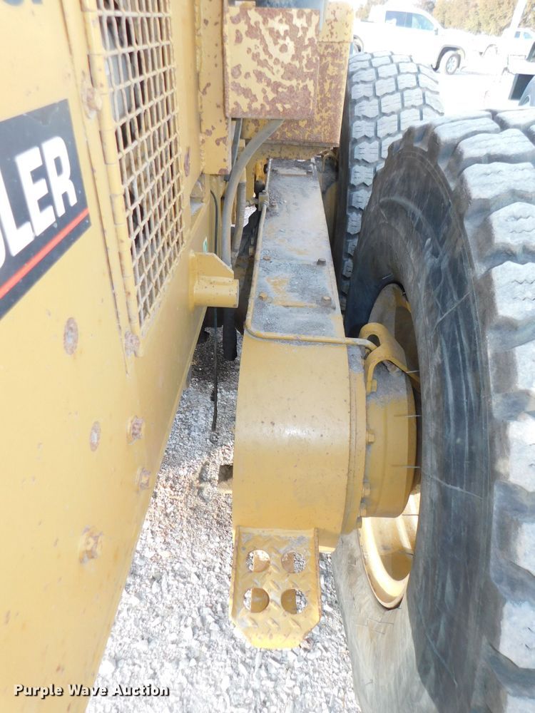 image for item DJ5848 1995 Caterpillar 140G VHP  motor grader