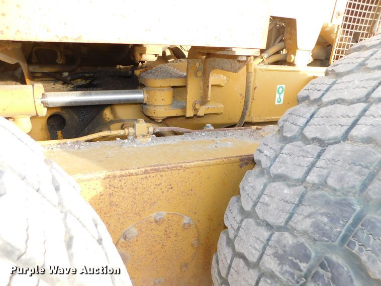 image for item DJ5848 1995 Caterpillar 140G VHP  motor grader