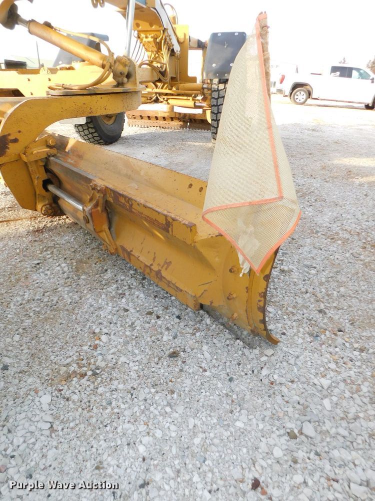 image for item DJ5848 1995 Caterpillar 140G VHP  motor grader