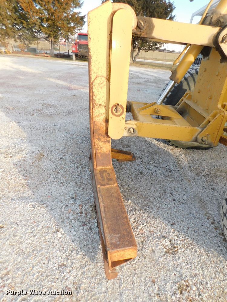 image for item DJ5848 1995 Caterpillar 140G VHP  motor grader