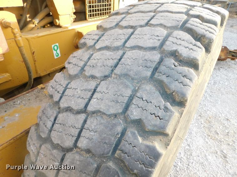 image for item DJ5848 1995 Caterpillar 140G VHP  motor grader