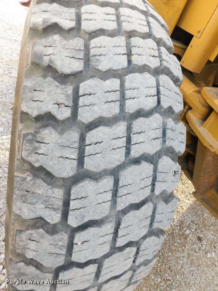 image for item DJ5848 1995 Caterpillar 140G VHP  motor grader