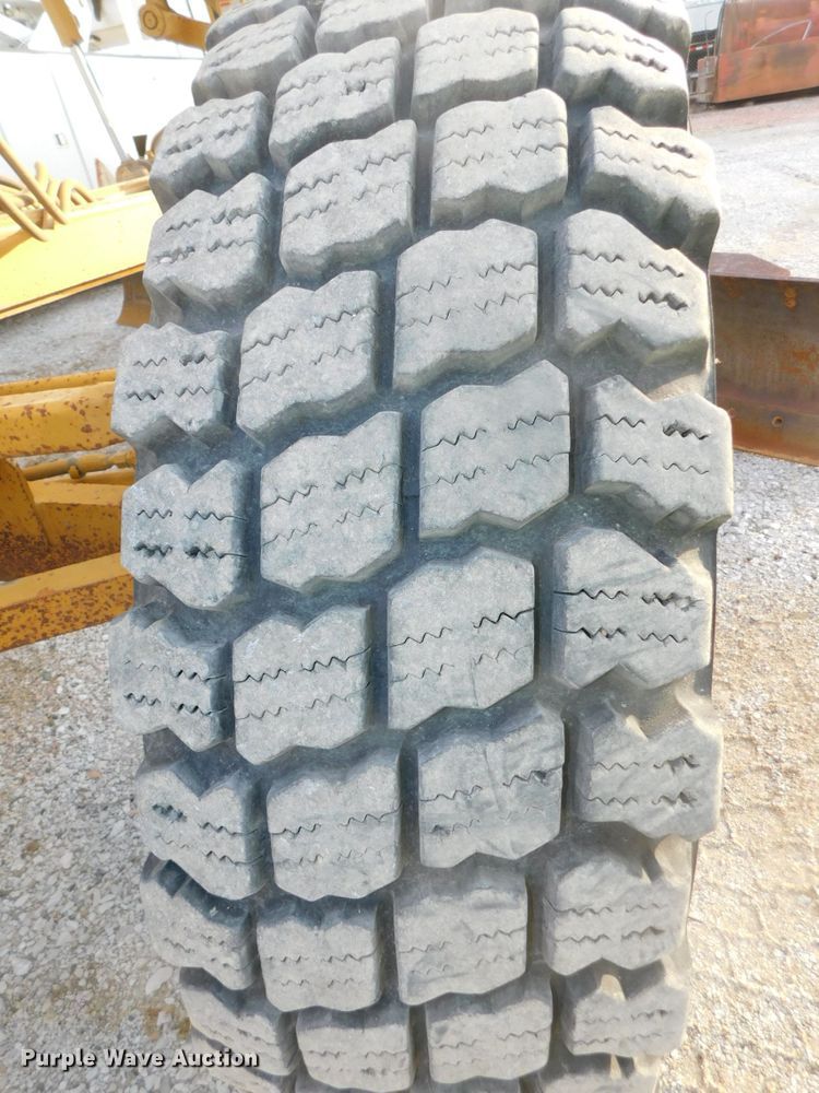 image for item DJ5848 1995 Caterpillar 140G VHP  motor grader