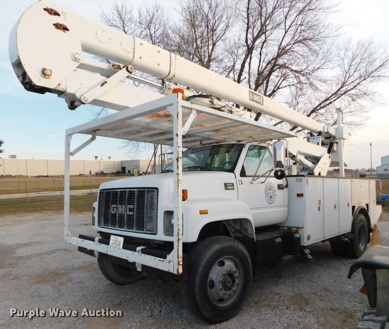 image for item DJ5849 2001 GMC C7500  forestry bucket truck