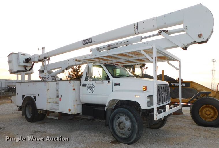 image for item DJ5849 2001 GMC C7500  forestry bucket truck