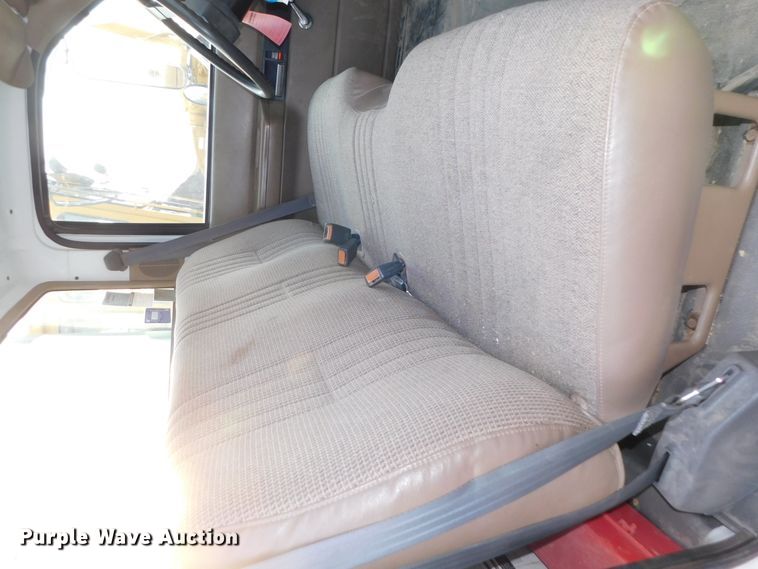 image for item DJ5849 2001 GMC C7500  forestry bucket truck