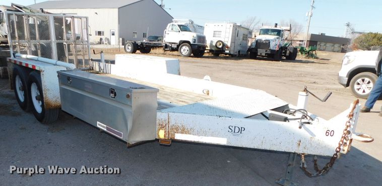image for item DJ5850 2009 SDP 75800LPF equipment trailer